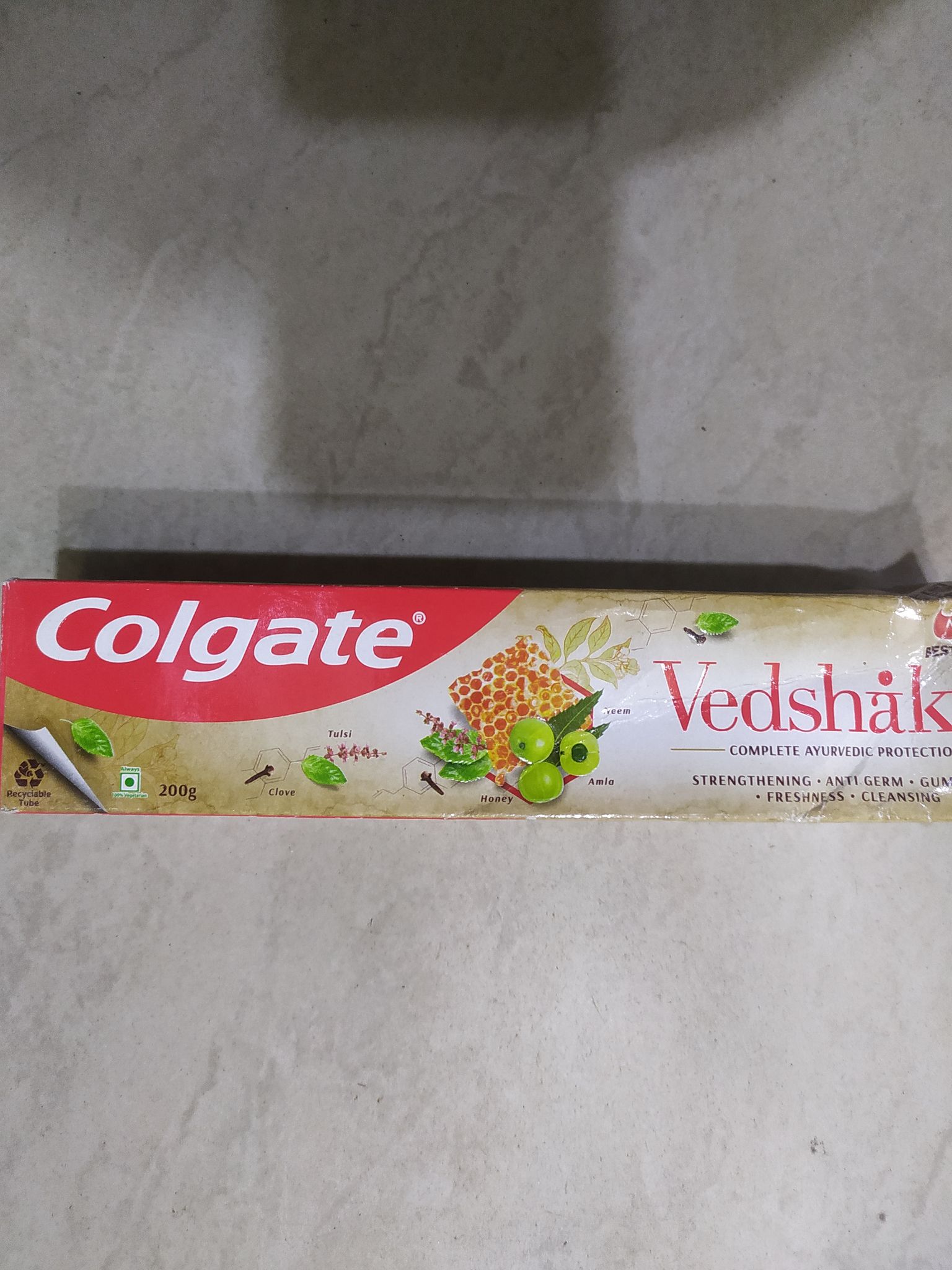 Colgate® Vedshakti 