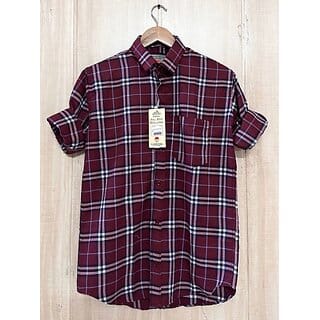 Fashlook Checkered Curved Collar Regular Fit Cotton Blend Casual Maroon Shirt For Mens
