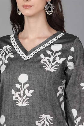 Grey Cotton Straight Kurta VCK8775