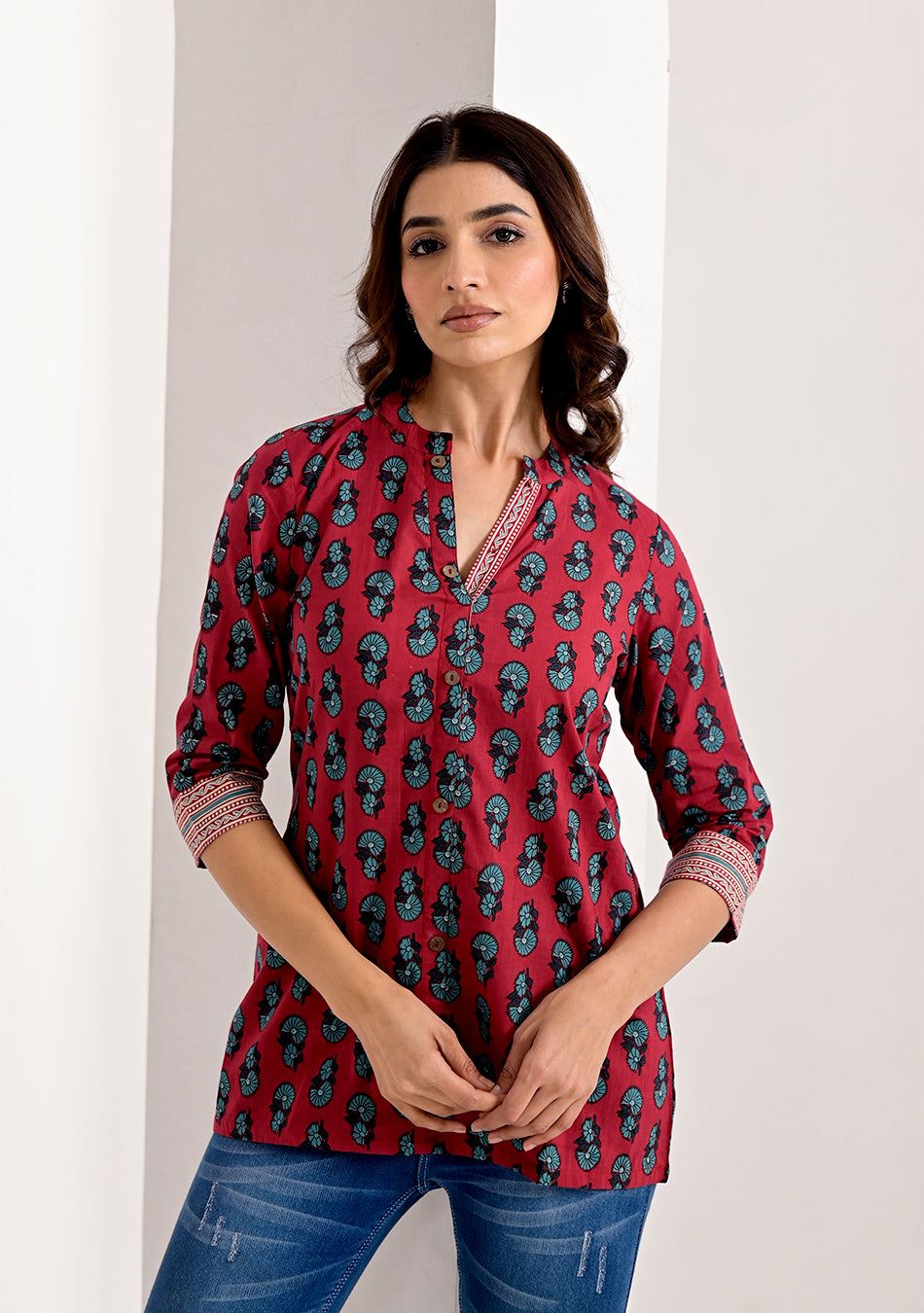 CRIMSON PRINTED FLORAL TOP-S