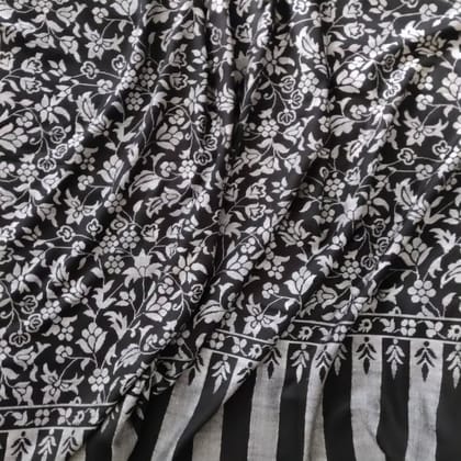 Black & White Pashmina Kani Shawl – Elegant Handwoven Pure Wool Wrap for Weddings & Gifting | Heritage Design Inc