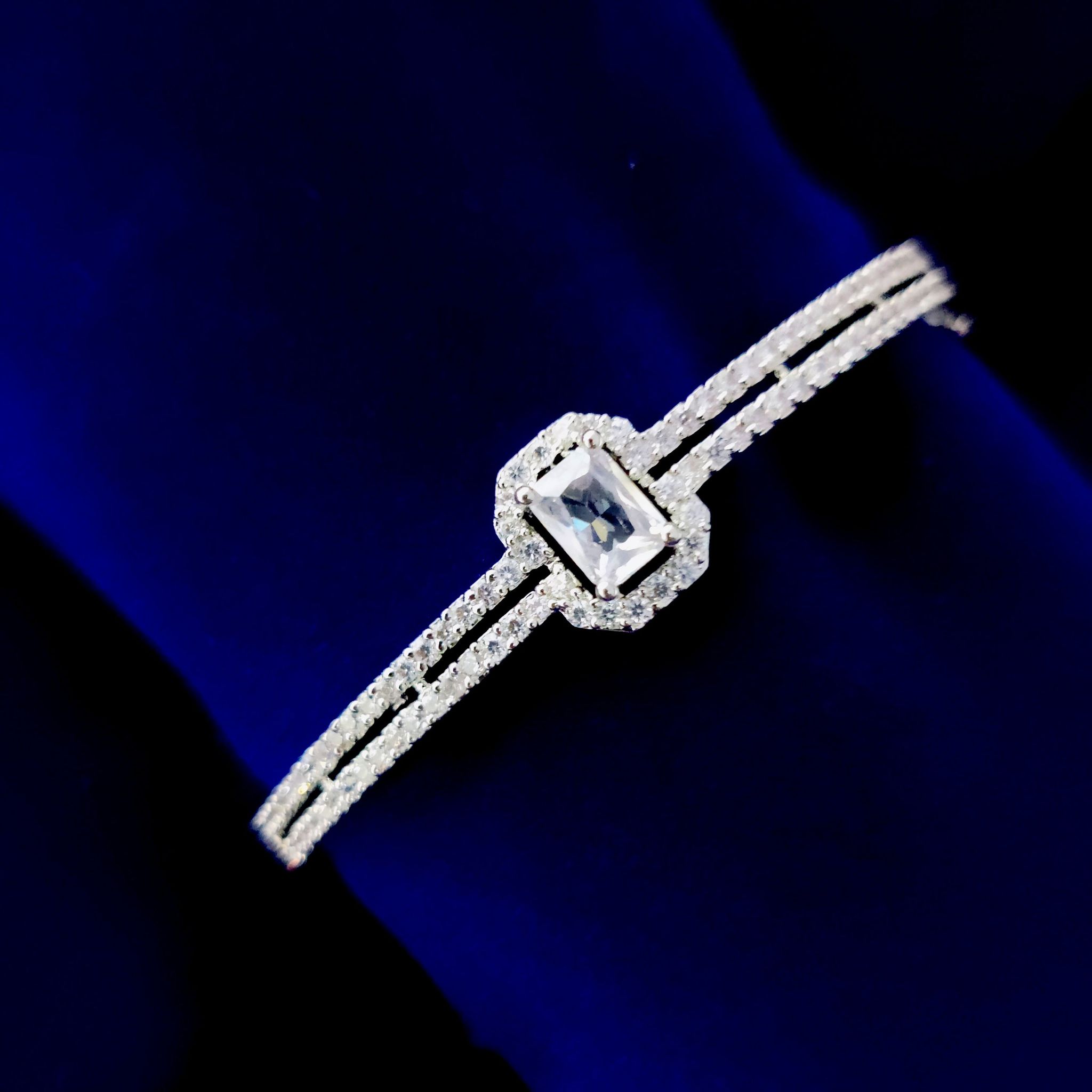 Timeless White Rhodium Bracelet-White / Rhodium