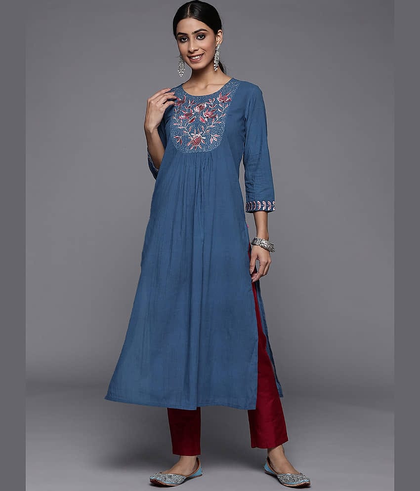 Varanga Cotton Embroidered Straight Women's Kurti - Blue ( Pack of 1 )