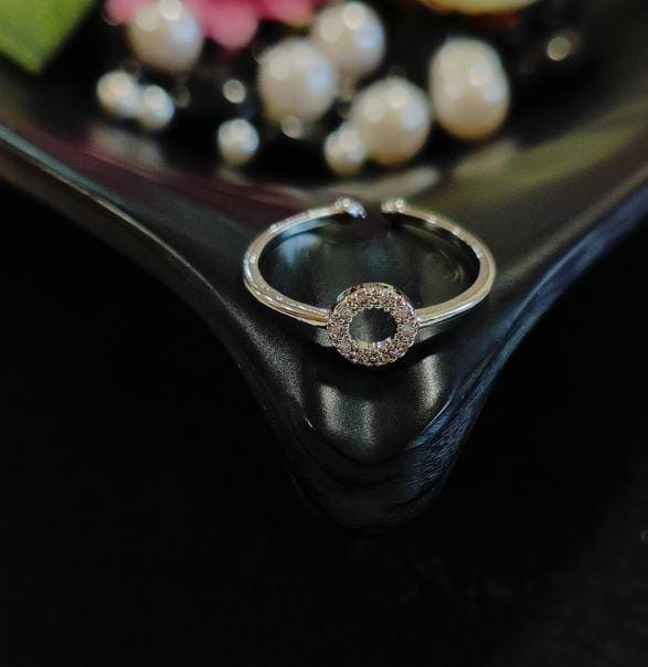 Silver Plated Hollow Cubic Zicronia Adjustable Finger Ring