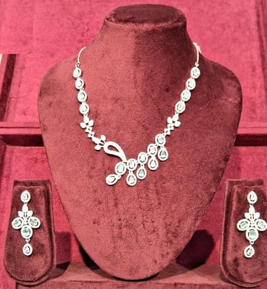 NECKLACE AD NECKLACE AD