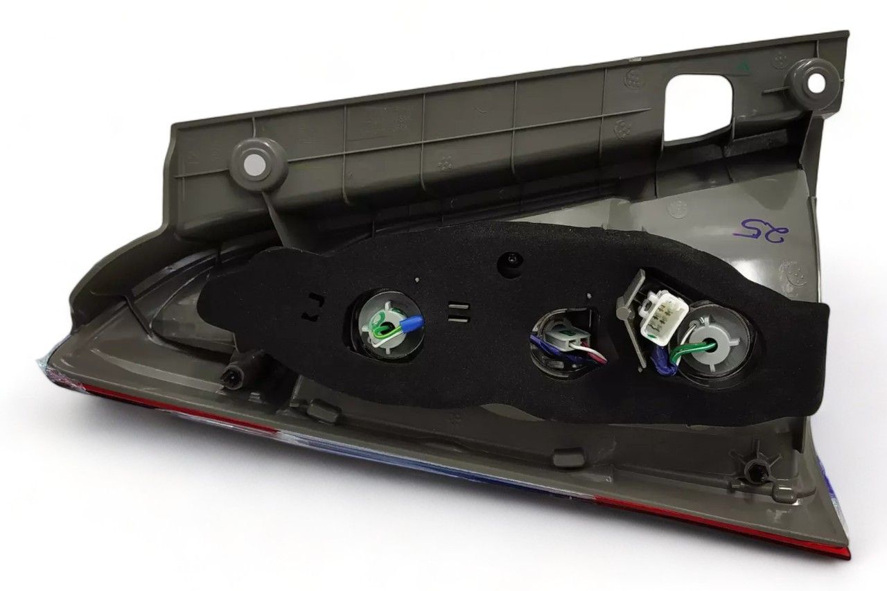 Lumax Rear Tail Lamp - RH AV199169