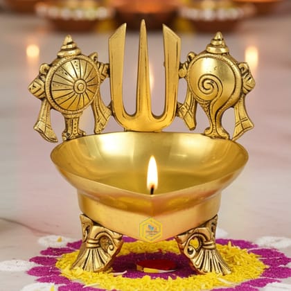 Brass Table Decor Shankh Chakra Deepak, Oil Lamp  - Conch & Chakra Design Oil Lamp, Height : 7 Inch (BSMAS1503 G)