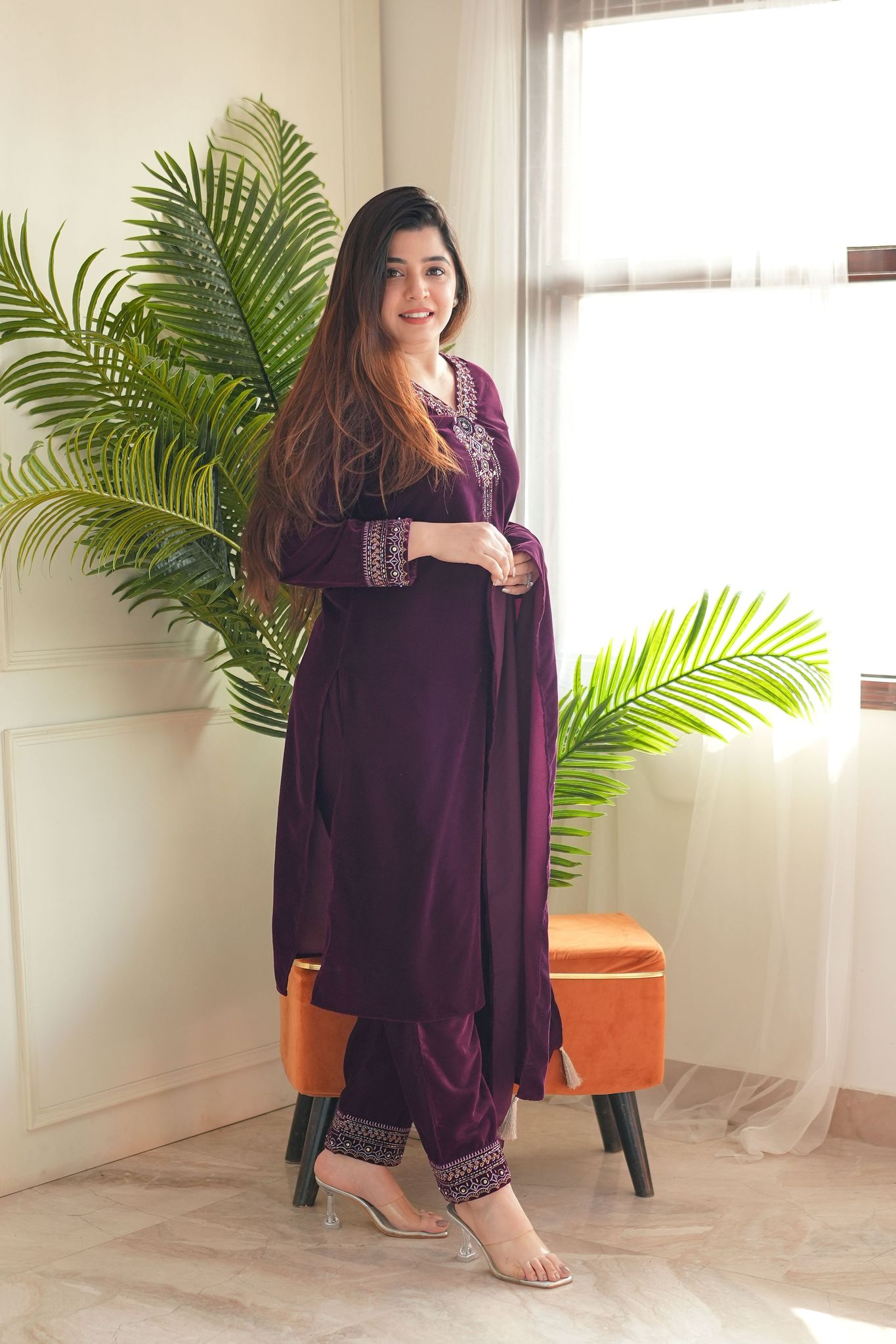 Neemra Wine Velvet Suit Set-L