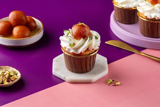 Gulab Jamun Vanilla Cupcake