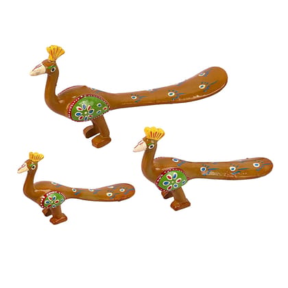 DreamKraft Paper Mache Peacock Showpiece, Standard, Yellow, 3 Piece