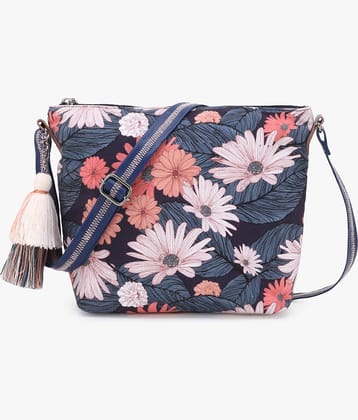 Anekaant Sling Bag PU Set of 1 ( Off White )