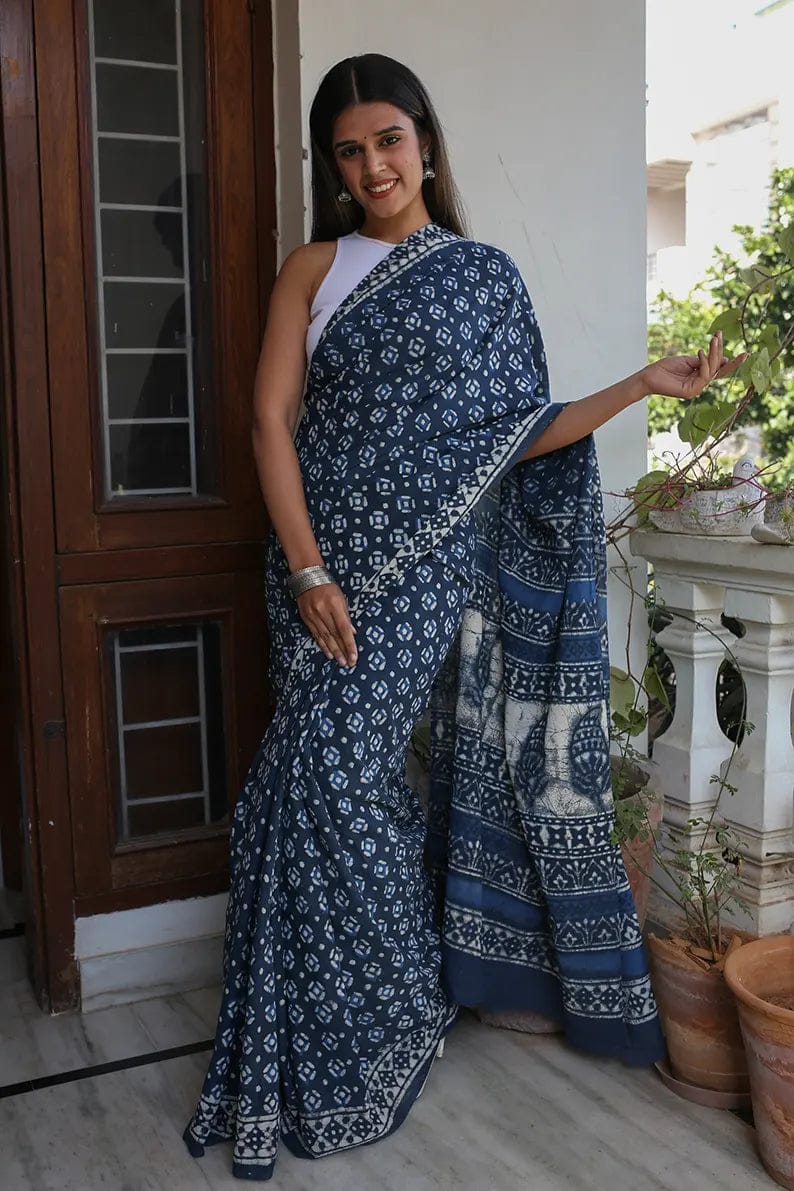 MOORA Twilight Grey Dabu Hand Block Print Mulmul Cotton Bagru Saree with Blouse Piece 5.50 m x 45 in