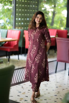 Brown Floral Everyday Outfit-S
