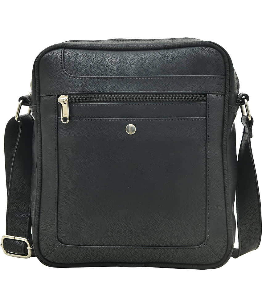 MATRICE 793 Black P.U. Casual Messenger Bag
