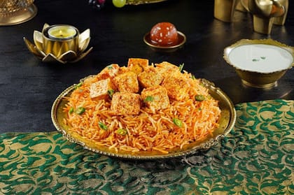 Junoon-e-Andhra Paneer Biryani (Serves 1). Junoon-e-Andhra Paneer Biryani (Serves 1).