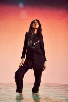 MIRROR EMBROIDERED PANT SET-XXS / XL