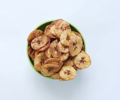CRUNCHIZZ Authentic Kerala Style Yellow Banana Chips I Traditional South Indian Recipe I No Artificial Additives I Perfect Munchy Bites I Pack of One I