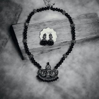 Ebony Temple Set Ebony Temple Set