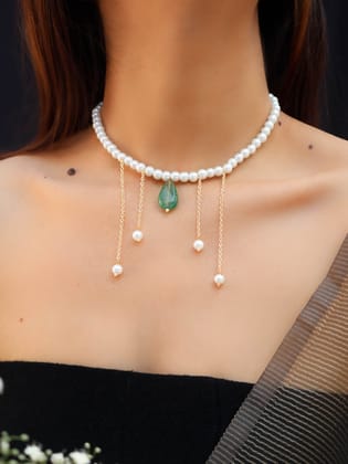 Zoe Pearls Green Drop Necklace-Green