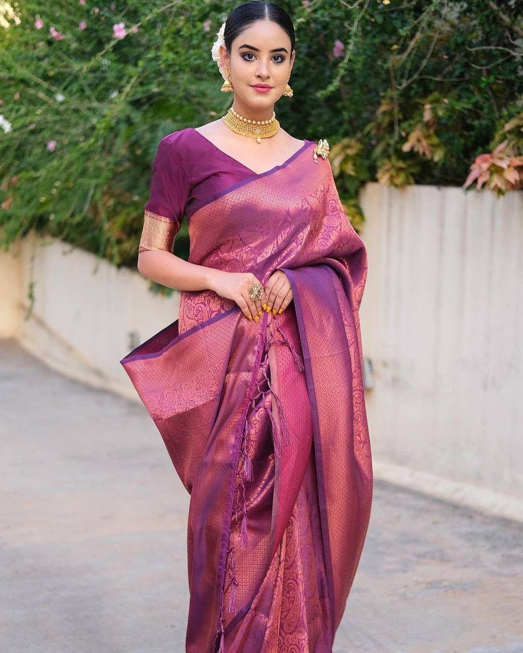 Zari Work Silk Saree With Blouse Piece