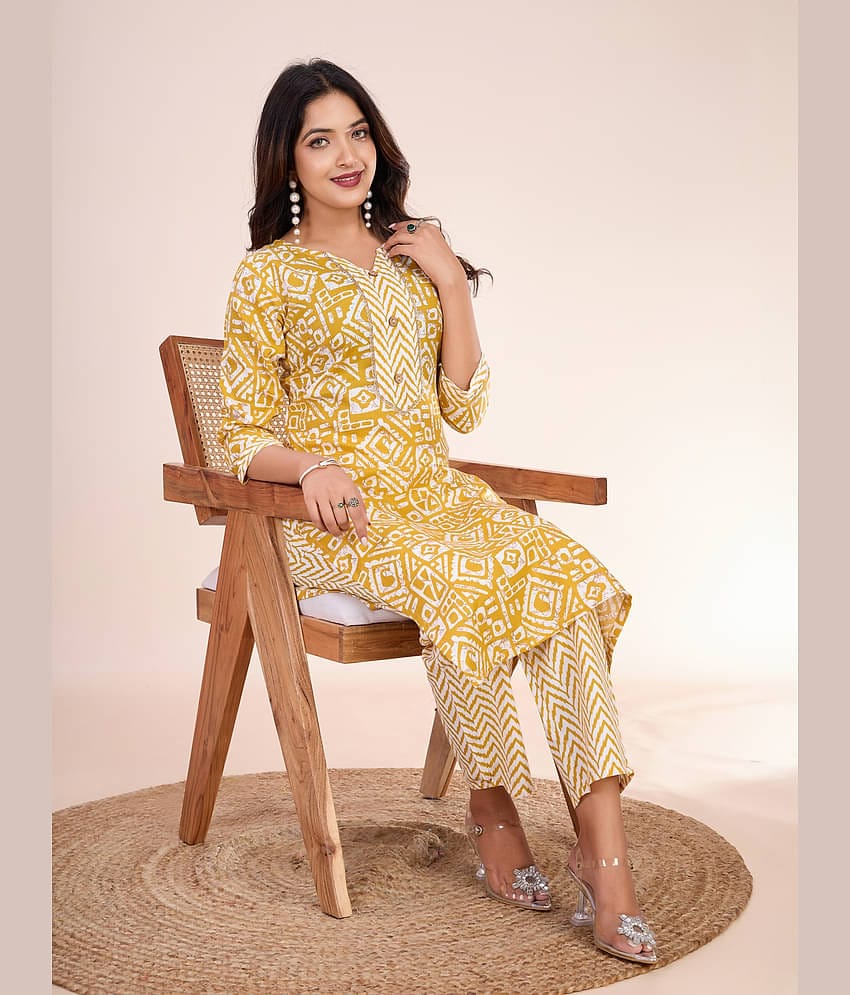 Women Basket Cotton Blend Printed Kurti With Pants Women's Stitched Salwar Suit - Yellow ( Pack of 1 )