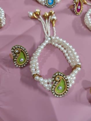 Elegant Hand Harness Bracelet with Ring