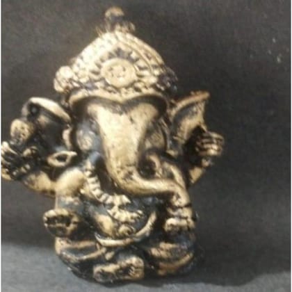 Small Size Ganesh Idol For Car Dashboard &Gifting