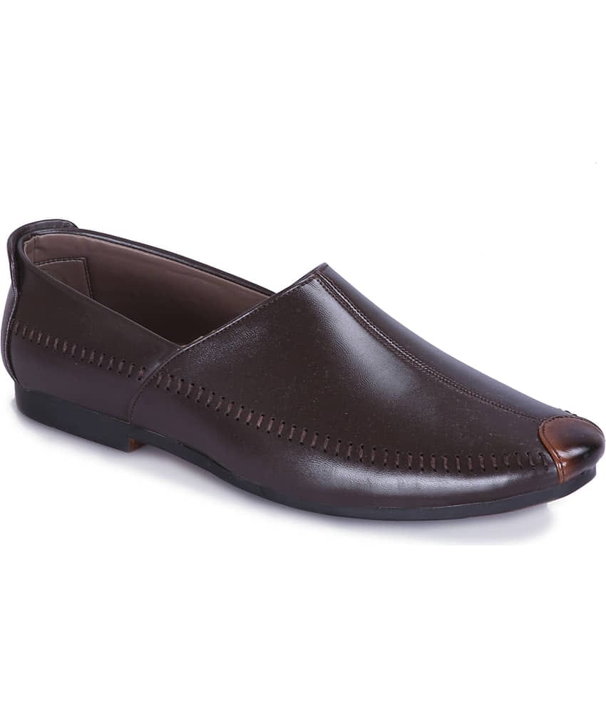 MARKRANGE - Brown Men's Jutti