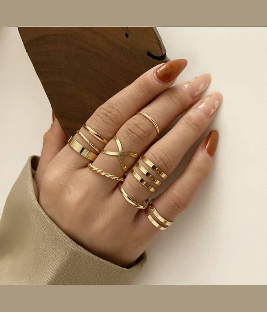 Thrillz Gold Rings ( Pack of 8 )