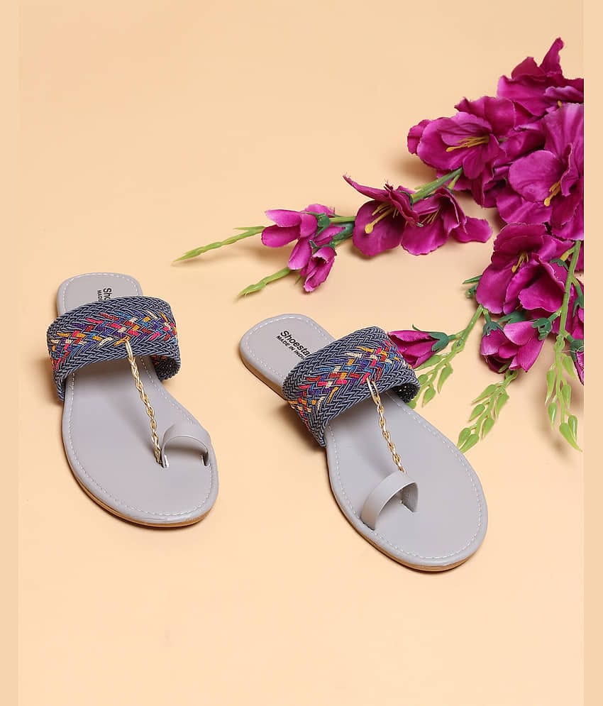 Shoestail Green Flats