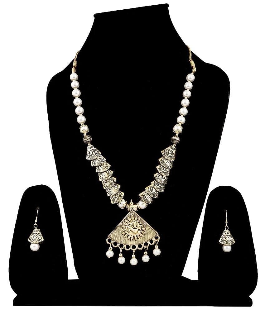 Sunhari Jewels White Alloy Necklace Set ( Pack of 1 ) - White