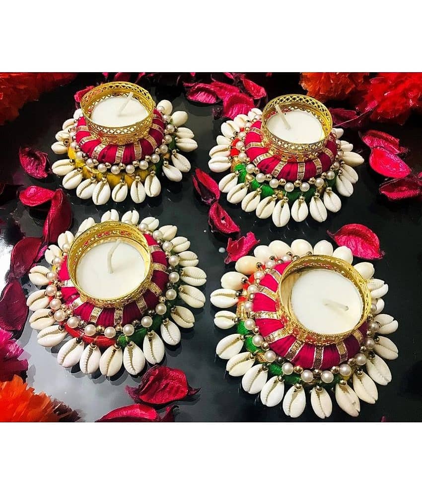 THRIFTKART Multicolour Table Top Brass Tea Light Holder - Pack of 4