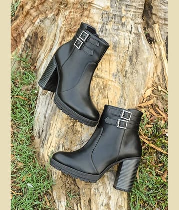 El Paso Black Women's Ankle Length Boots