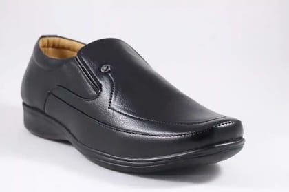 WUGO::Latest Trendy Men Formal Shoes|Black Moccasin Shoes|Office Shoes For Men's & Boys-MOCCASIN04-BLK WUGO::Latest Trendy Men Formal Shoes|Black Moccasin Shoes|Office Shoes For Men's & Boys-MOCCASIN04-BLK