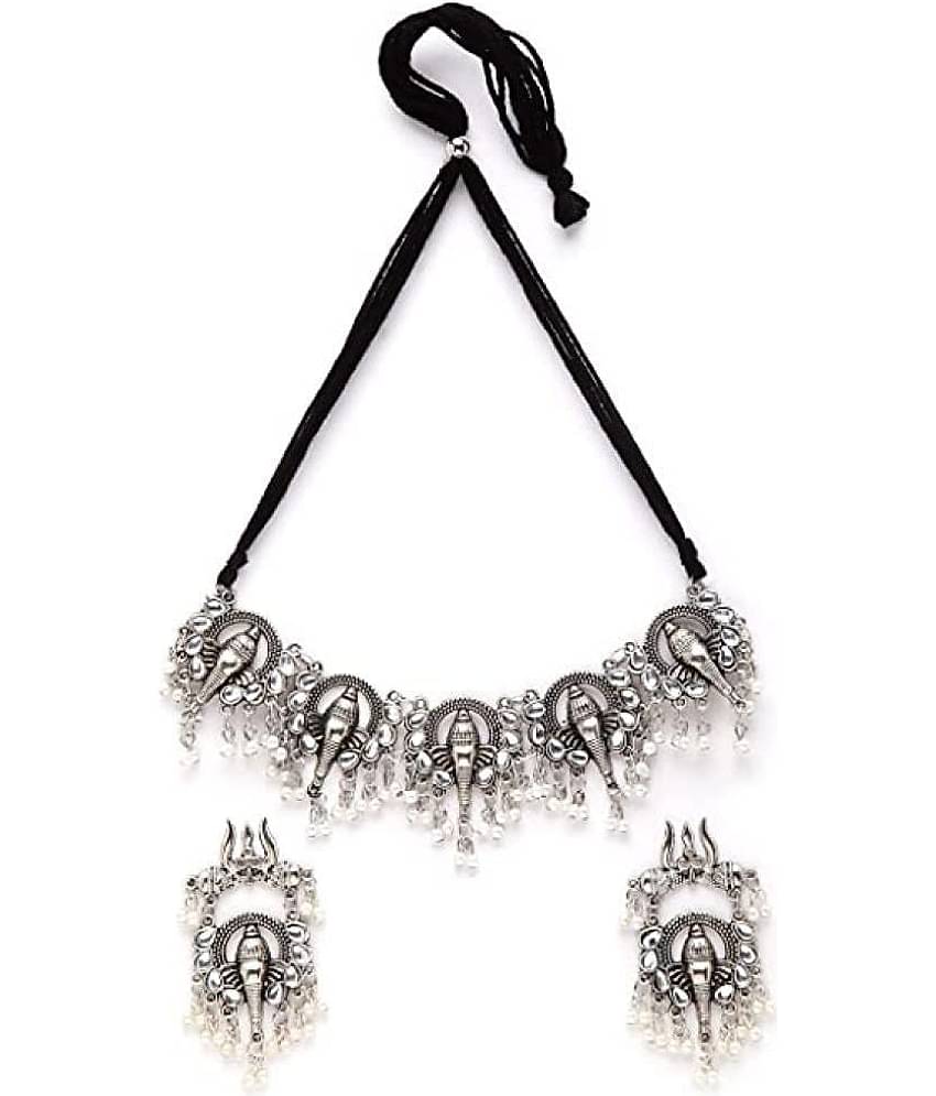 PUJVI - Silver Alloy Necklace Set ( Pack of 1 )