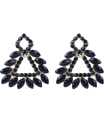 Sunhari Jewels - Black Stud Earrings ( Pack of 1 )