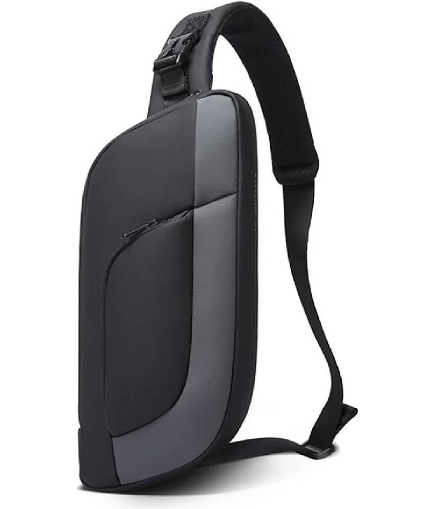 EIGHTEEN ENTERPRISE Leather Black Waist Pouch