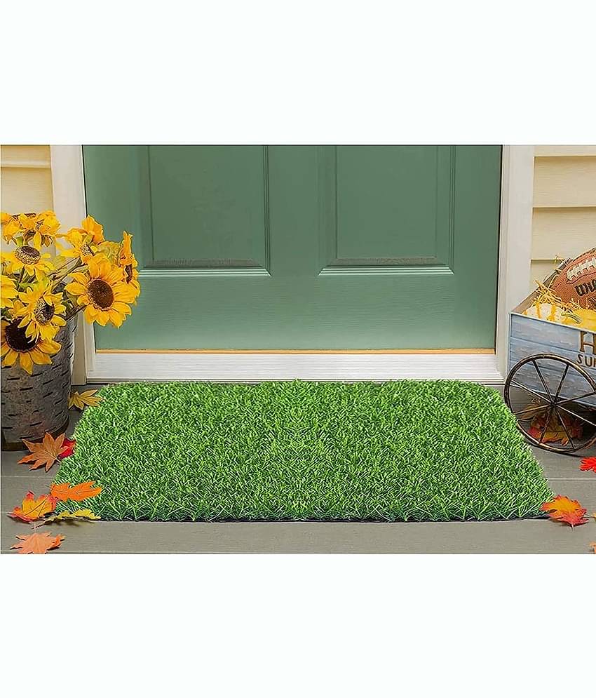 Revexo - Anti-skid Plastic Door Mat ( 40 X 60 cm ) Single - Green