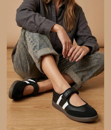 Fashion Victim Black Women's Mary Janes Flats