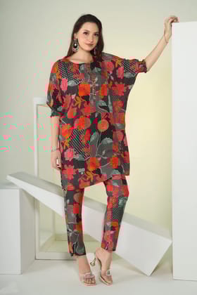 Black printed kurta pant set with hand embroidered kurta patti-L