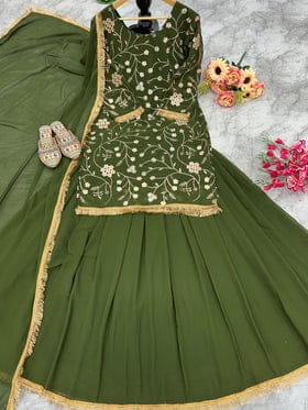 Beautiful Party Wear Look Top And Lehenga With Dupatta