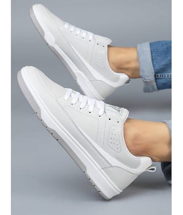 RUN SEVEN White Men's Sneakers