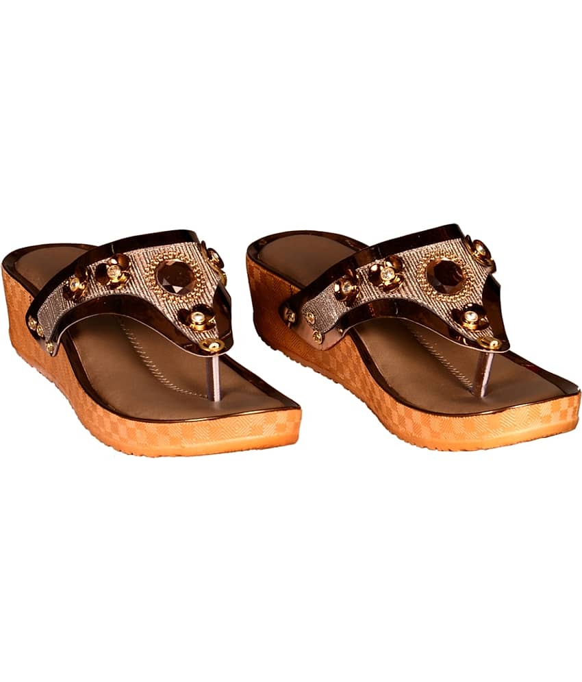 Footprints - Gold Women's Slip On Heels