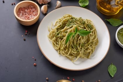 Veg pesto spaghetti