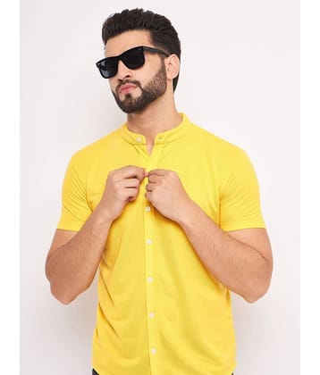 GET GOLF Cotton Blend Regular Fit Solids Half Sleeves Men's Casual Shirt - Yellow ( Pack of 1 )