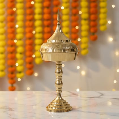Brass Hurahi Hori No.6 | Temple & Home Use Brassware, Height : 17.5 Inch (ZMAS331 G)