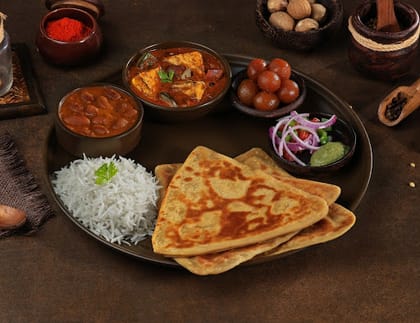 Kadhai Paneer Thali Meal