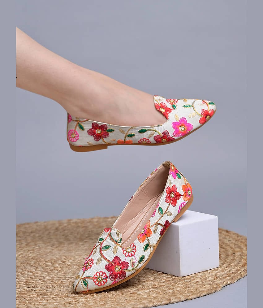 Stylestry Multicolor Women's Casual Ballerinas