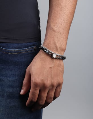 Love Bond Bracelet-Black / 8 Inches