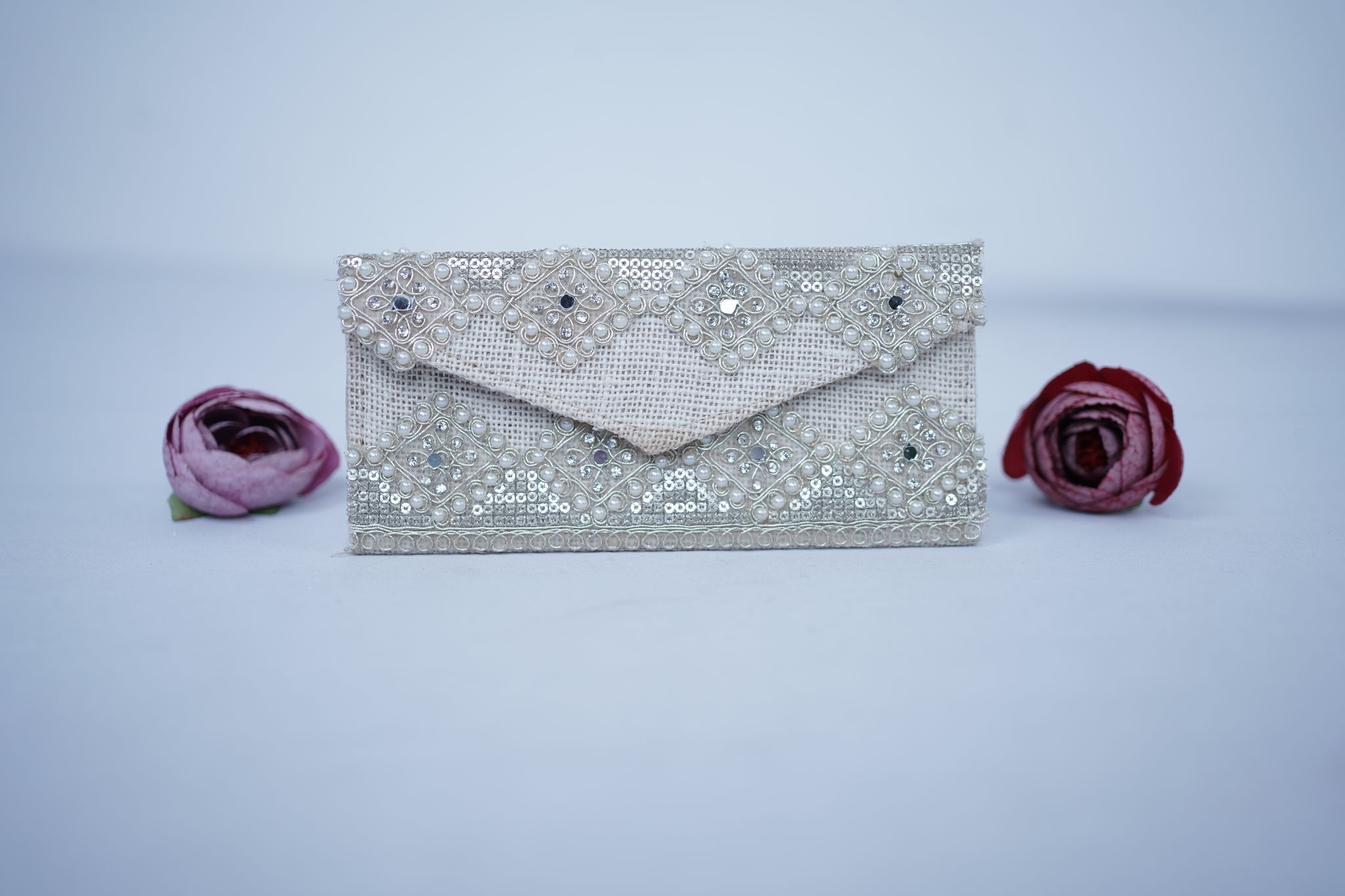 Ivory Royale Pearl Jute Gift Envelope